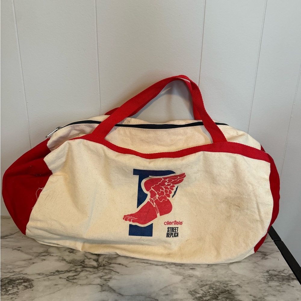 Vintage duffle bag